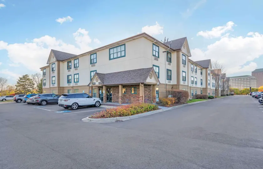 Extended Stay America Select Suites - Chicago - Downers Grove - Image 1