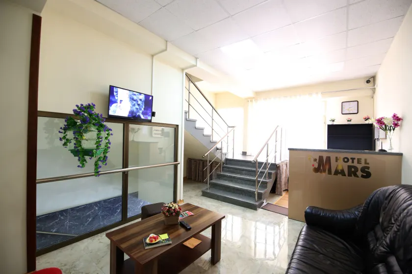 Hotel Mars - Image 1