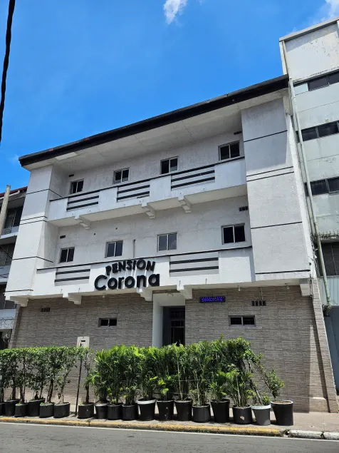 Hotel Pension Corona - Image 1