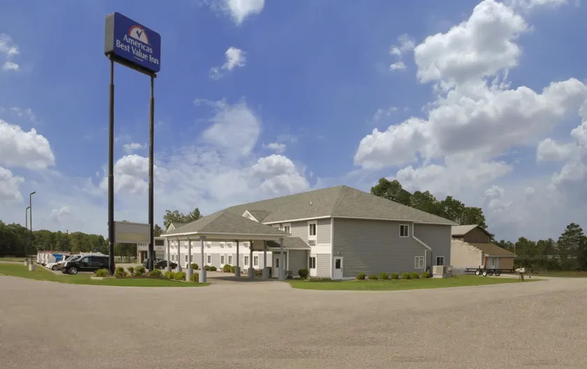 Americas Best Value Inn - Gaylord - Image 1