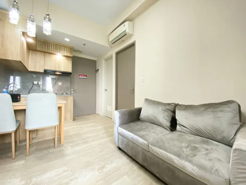 Simply Look And Comfort 1Br Vasanta Innopark Apartment - Image 1