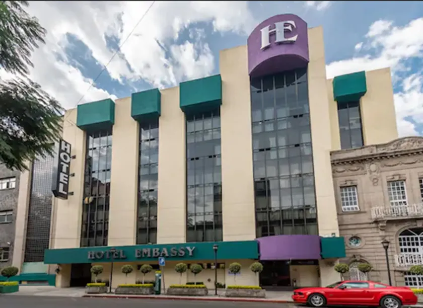 Hotel Embassy - Image 1