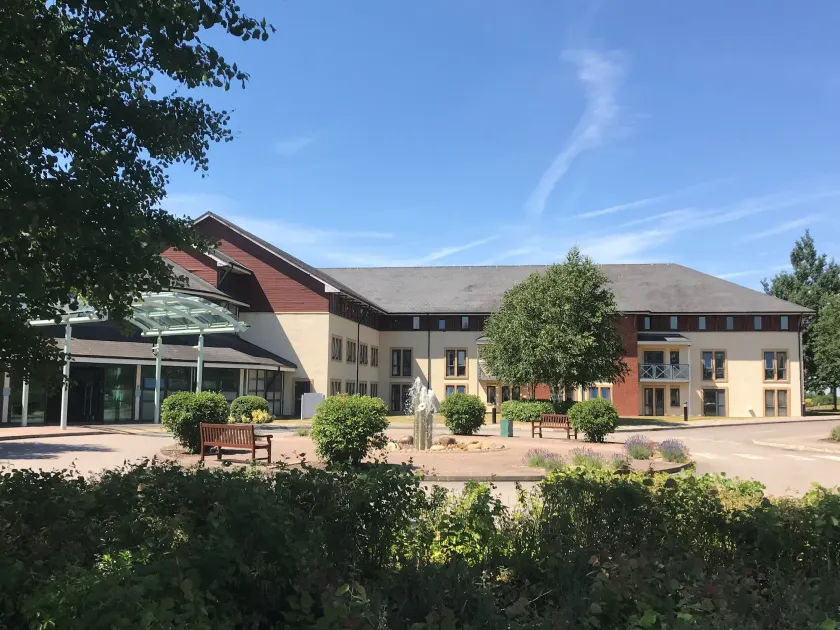 Wychwood Park Hotel and Golf Club - Image 1