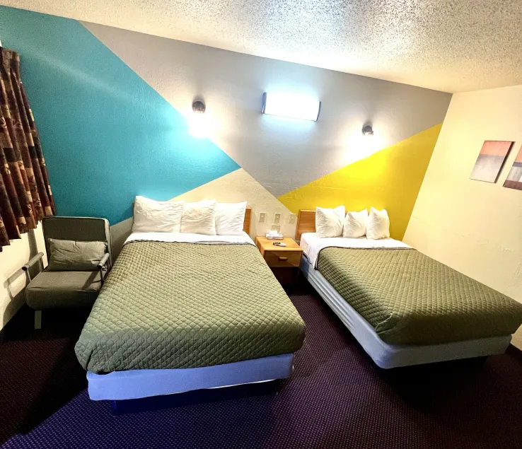 Western Motel - Image 1