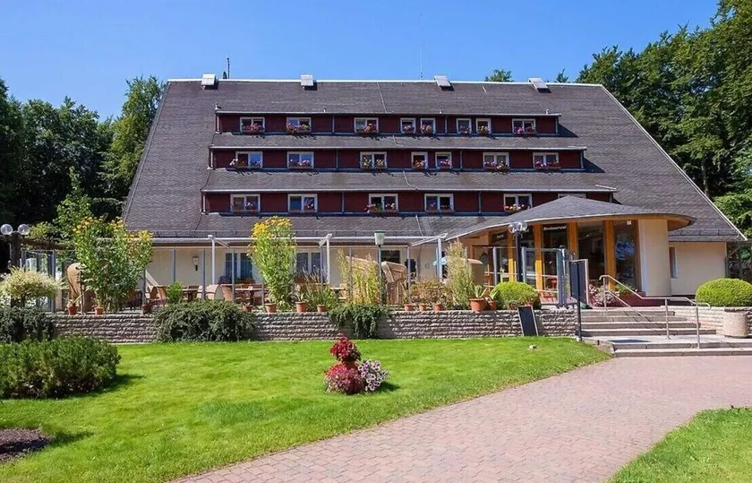 Forsthaus Langenberg - Image 1