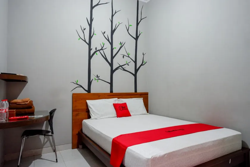 RedDoorz near Jogja Expo Center 2 - Image 1