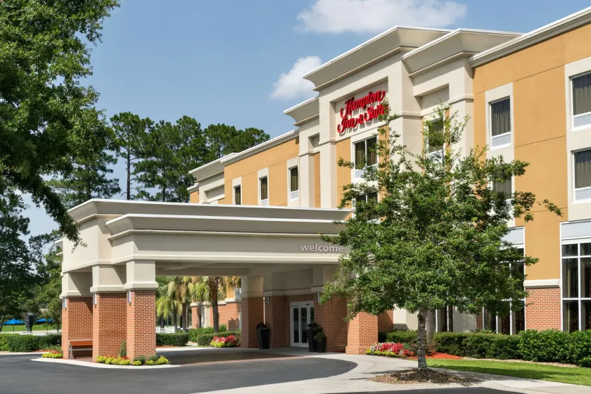 Hampton Inn & Suites Bluffton-Sun City - Image 1