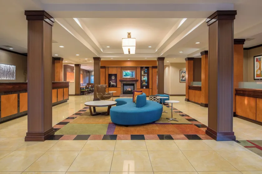 Fairfield Inn & Suites by Marriott Portland North - Image 1