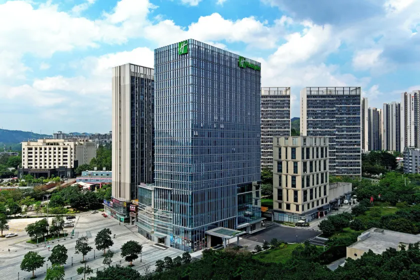 Holiday Inn Guangzhou South Lake-an lHG Hotel - Image 1