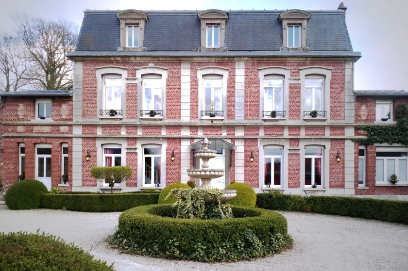 Manoir le Louis XXI - Image 1