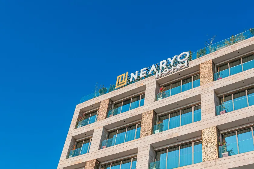 NearYo Hotels - Image 1