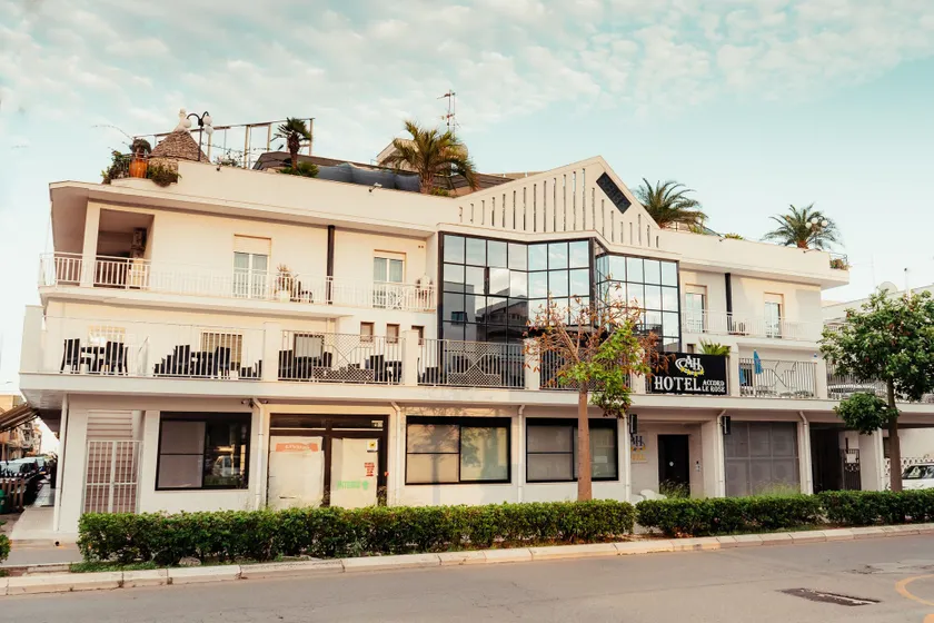 Hotel Accord Le Rose - Image 1