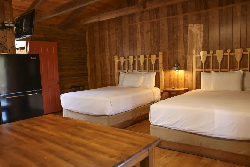 Lucky Trout Lodge - Rum