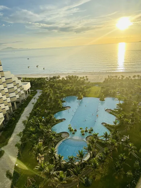 Seaview Cam Ranh Nha Trang near Airporrt - Image 1