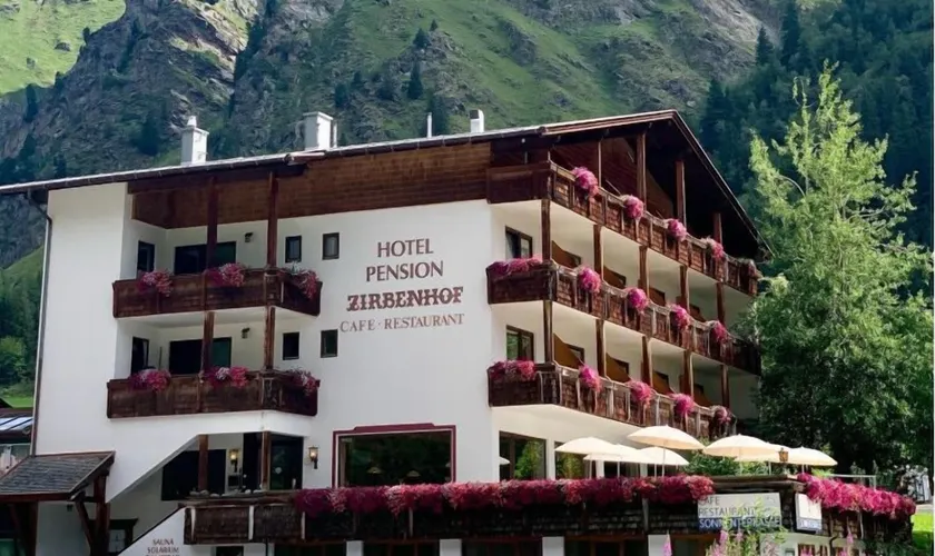 Hotel Zirbenhof - Image 1