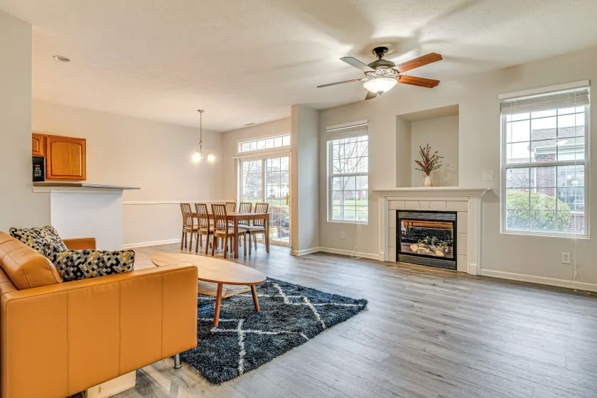 Close to Main Street: Townhome in Zionsville - Image 1