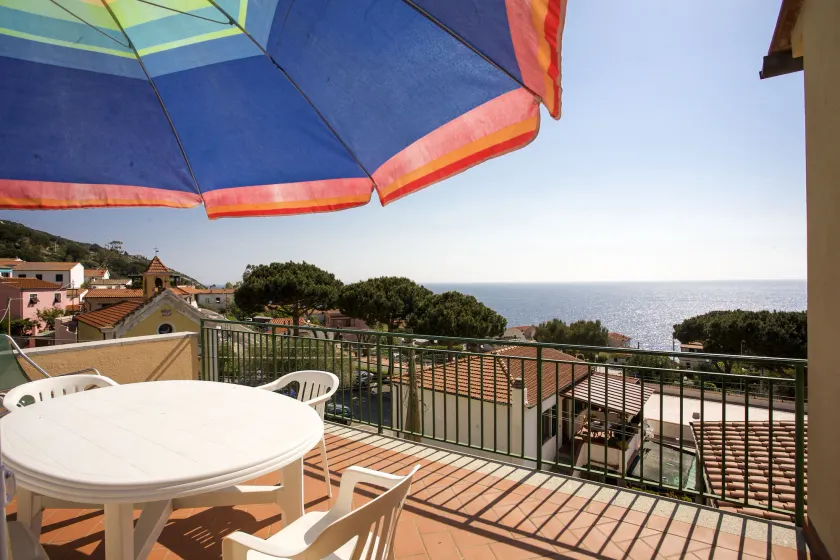 Villetta la Terrazza 4/6 bäddar på havet av Chiessi - Image 1