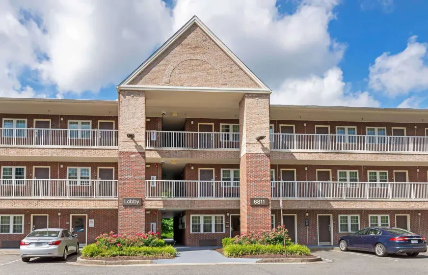 Extended Stay America Suites - Richmond - W Broad Street - Glenside - South - Image 1