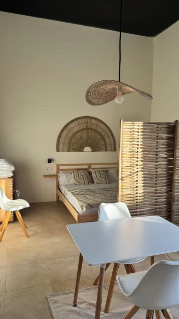 GIACO SUITES - Image 1