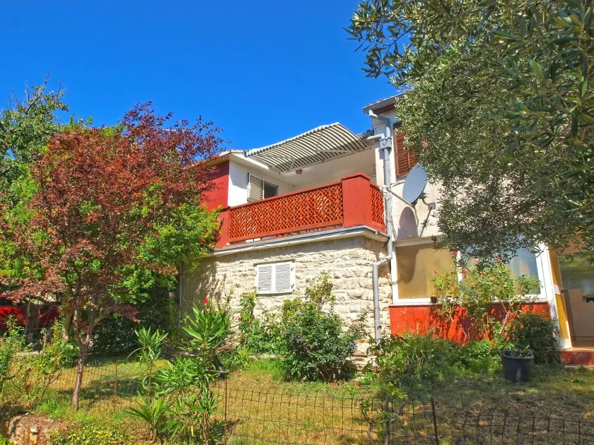 Apartment 1410 - Image 1