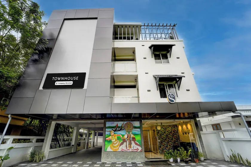 Super Townhouse Cochin Airport Formerly Skyluxe - Image 1