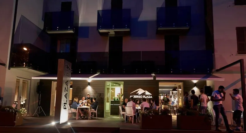 Albergo Ristorante Plaza - Image 1