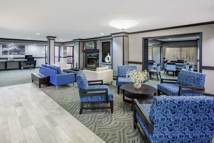 Americas Best Value Inn Canton - Image 1