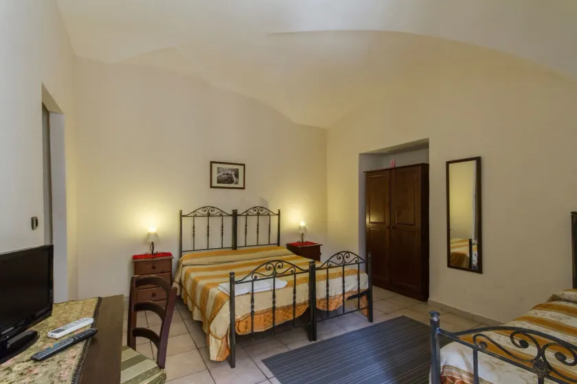 Albatro Rooms - Image 1
