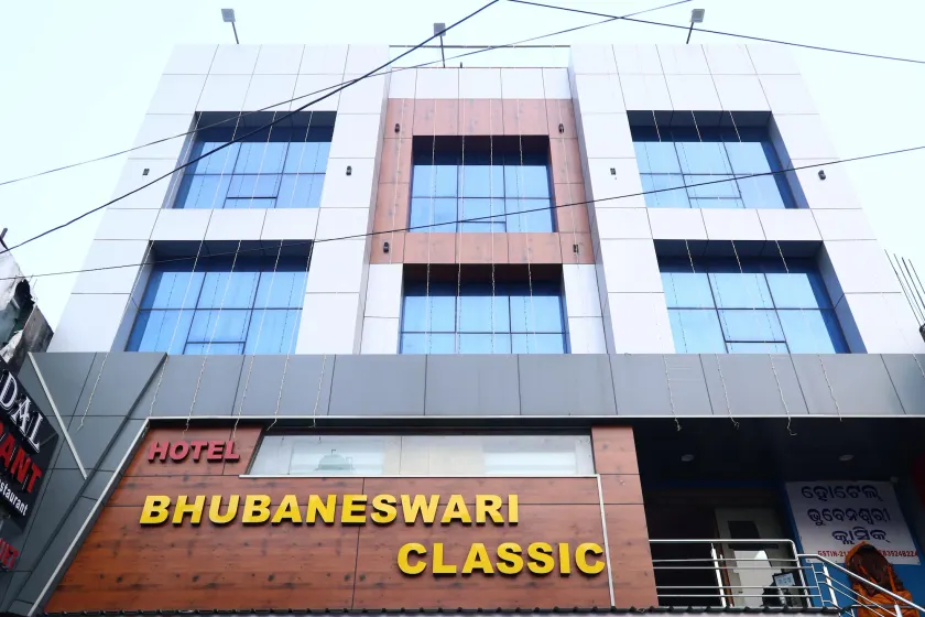Hotel Bhubaneswari Classic - Image 1