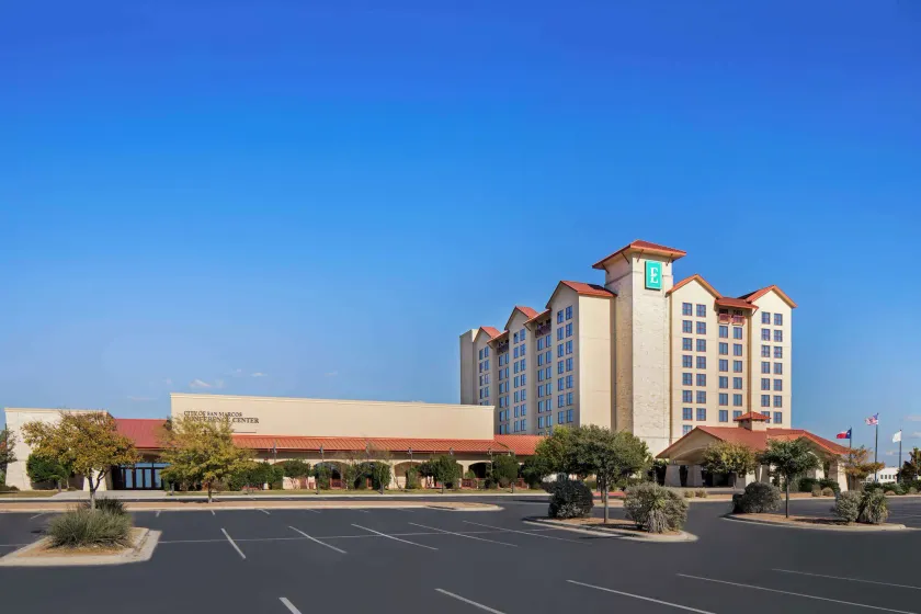 Embassy Suites by Hilton San Marcos Hotel Conference Center - Image 1