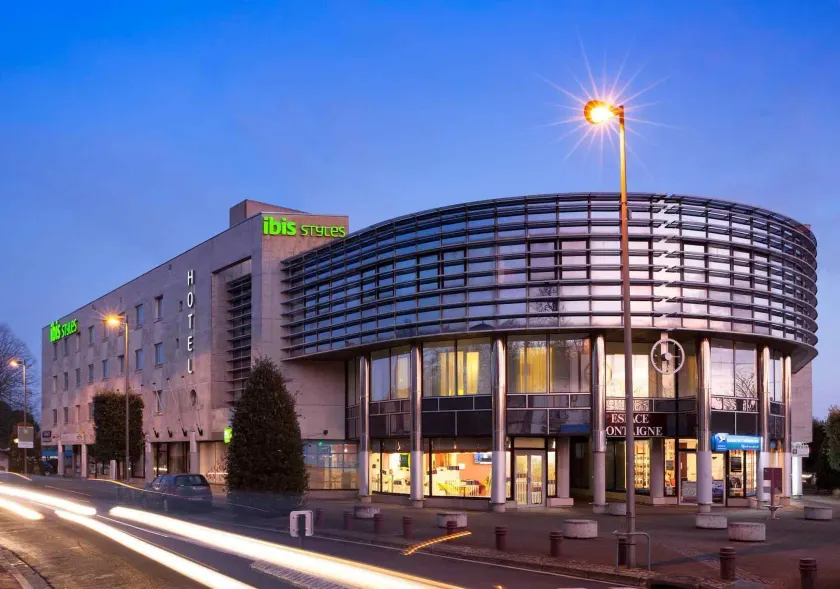 ibis Styles Bordeaux Saint Médard - Image 1