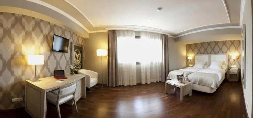 Hotel Os Olivos - Image 1