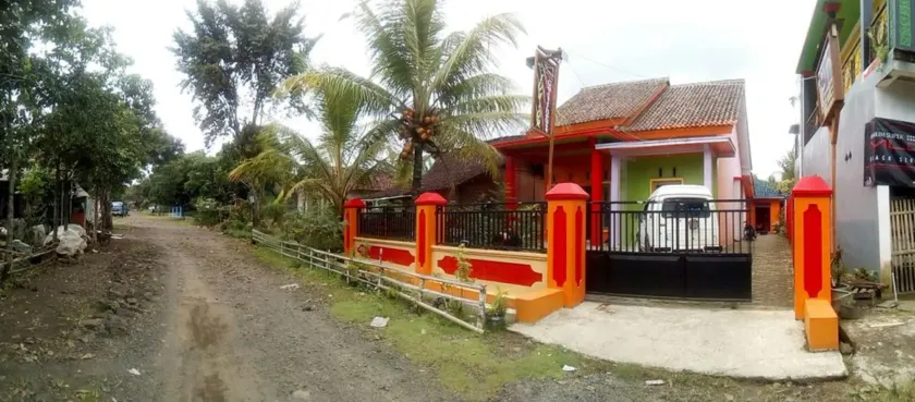 Yunior Guesthouse - Image 1