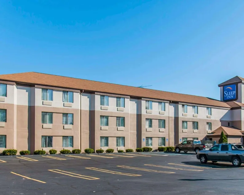 Sleep Inn Midland - Bay City West - Image 1
