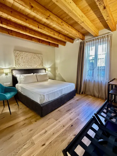 Malvezzi24 Boutique Rooms - Image 1
