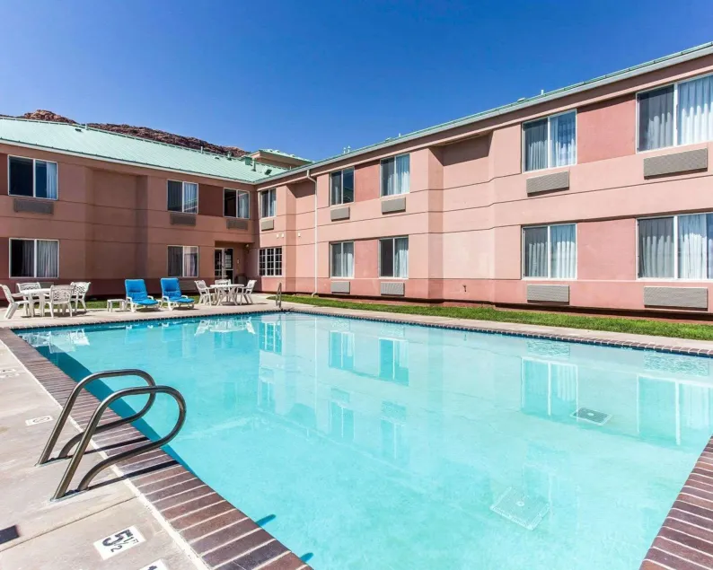 Quality Inn Moab Slickrock Area - Image 1