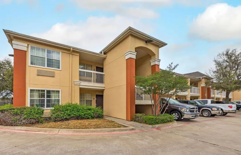 Extended Stay America Suites - Fort Worth - Medical Center - Image 1