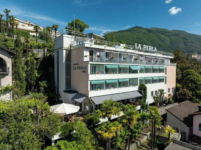 Hotel La Perla - Image 1