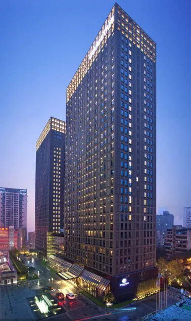 DoubleTree by Hilton Hotel Chongqing North - Image 1