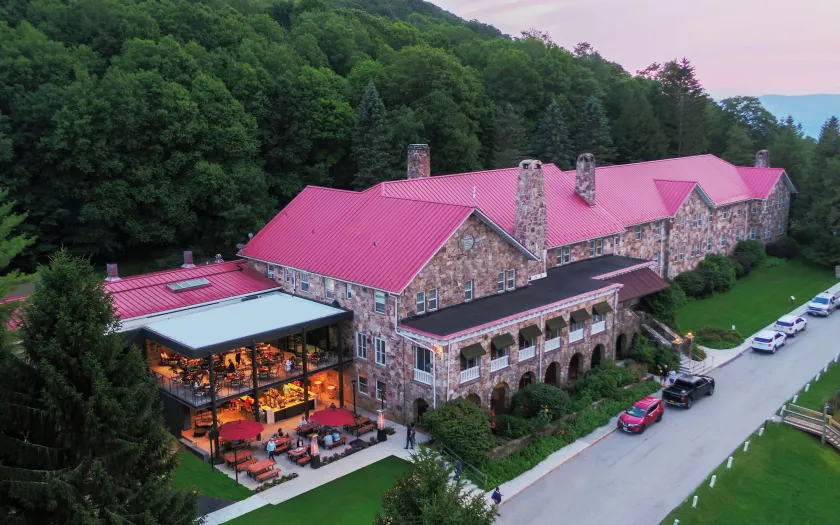 Mountain Lake Lodge - Image 1