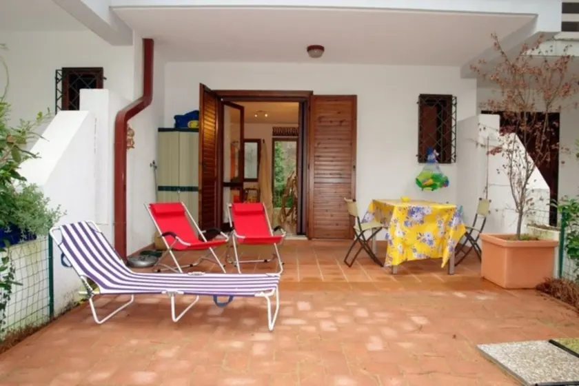 Perfect Holiday Home With Fenced Garden in Lignano Pineta - Image 1