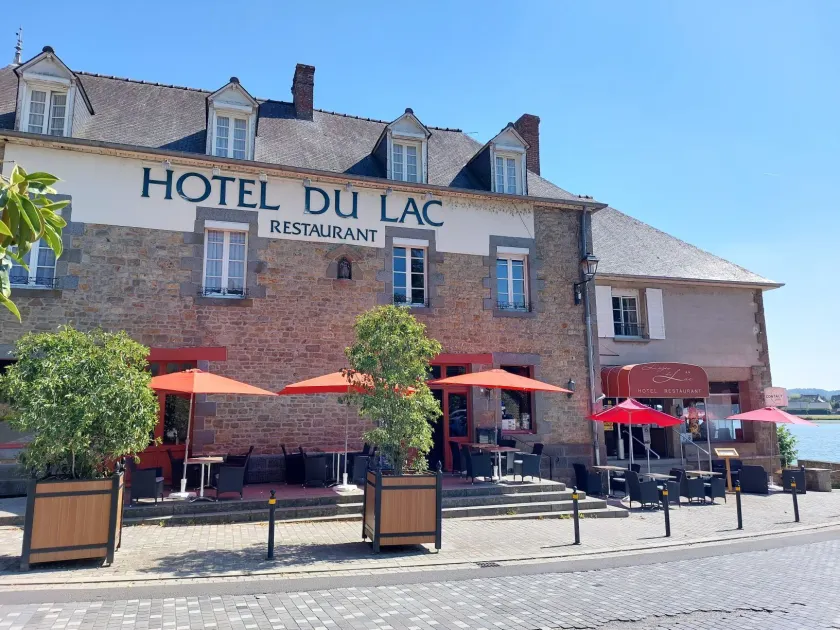 Hôtel Restaurant du Lac - Image 1