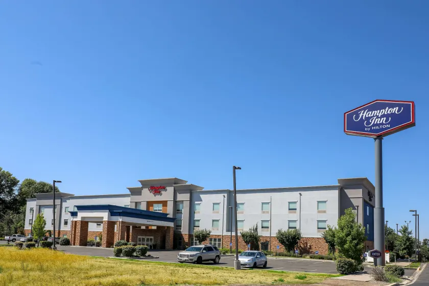 Hampton Inn Ellensburg - Image 1
