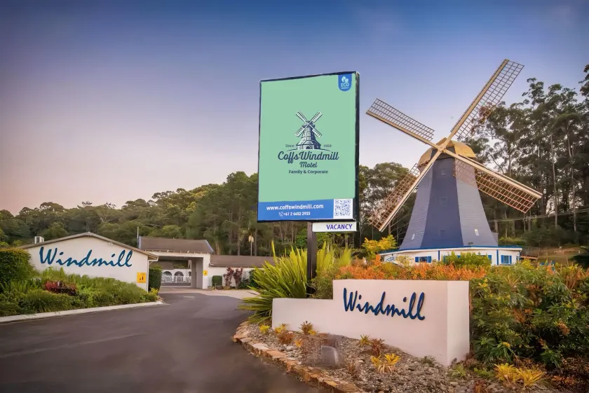 Coffs Windmill Motel - Image 1