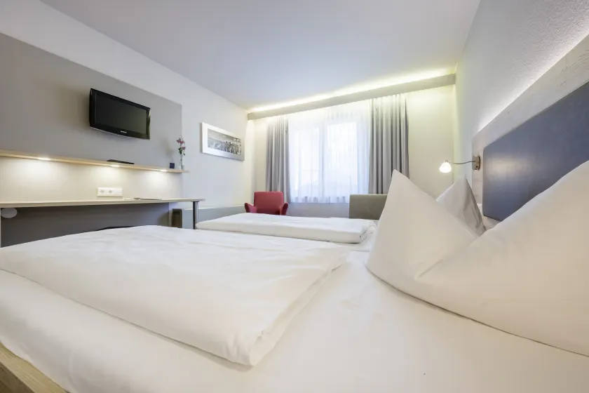 Landhotel Traube - Image 1