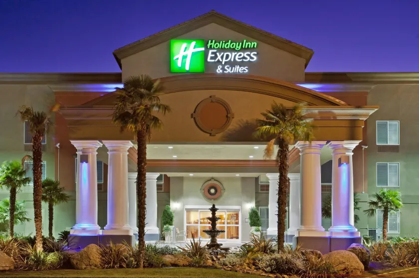 Holiday Inn Express Hotel & Suites Modesto-Salida by IHG - Image 1
