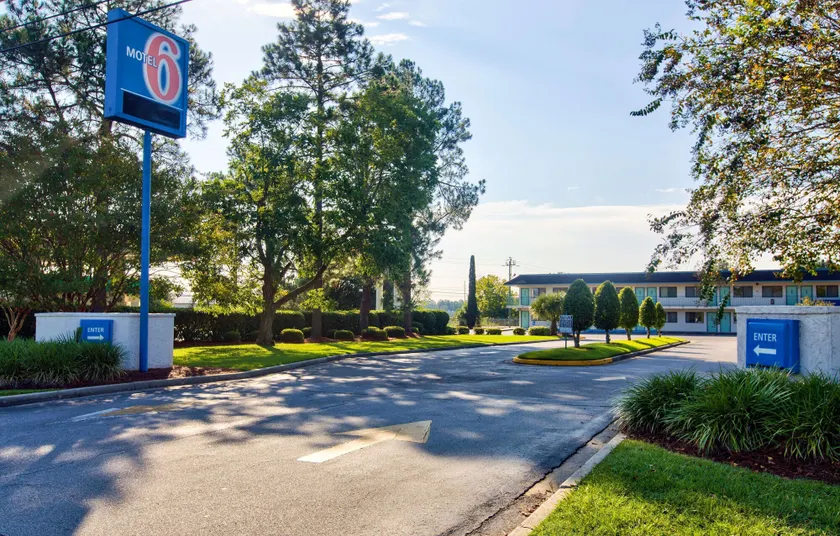 Motel 6-Valdosta, GA - University - Image 1