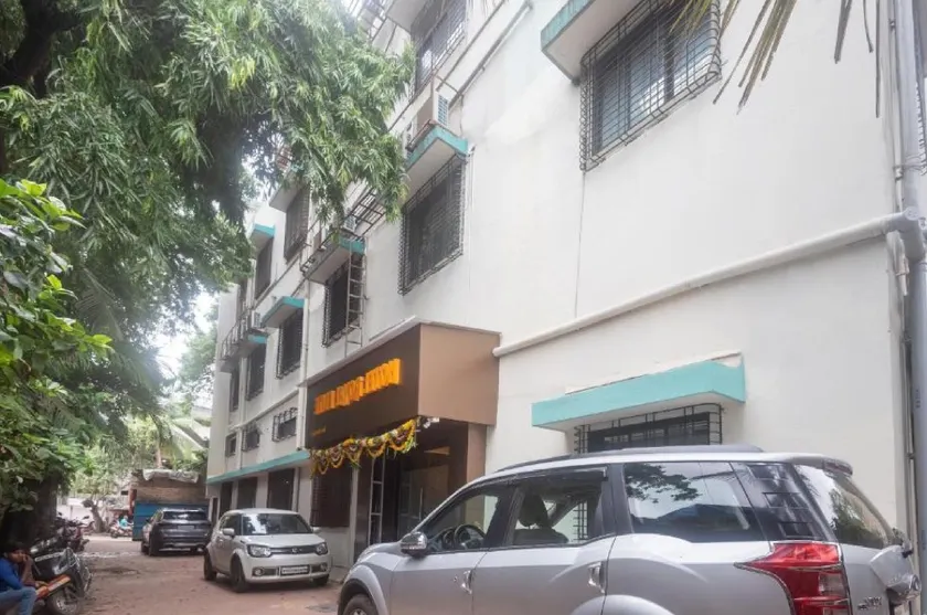 Hotel Durga Elite Mumbai - Image 1