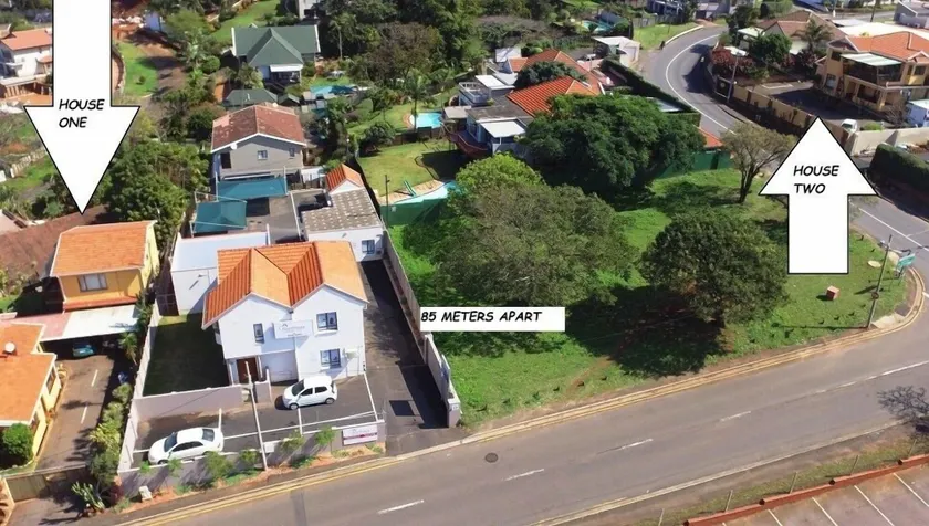 Flintstones Guest House Durban - Image 1