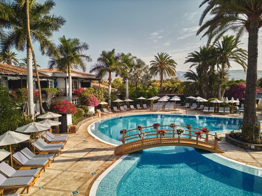 Seaside Grand Hotel Residencia - Gran Lujo - Image 1